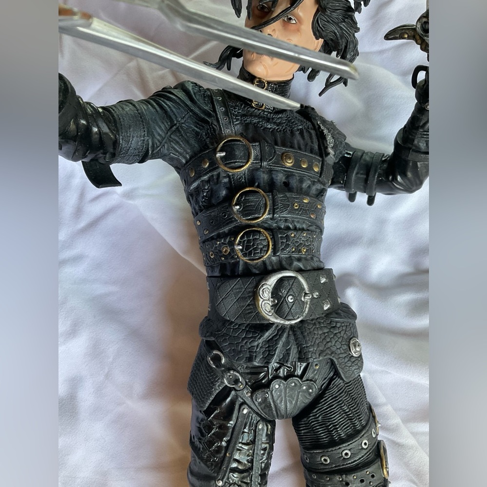 Johnny Depp Edward Scissorhands Figure 18” - Picture 8 of 13